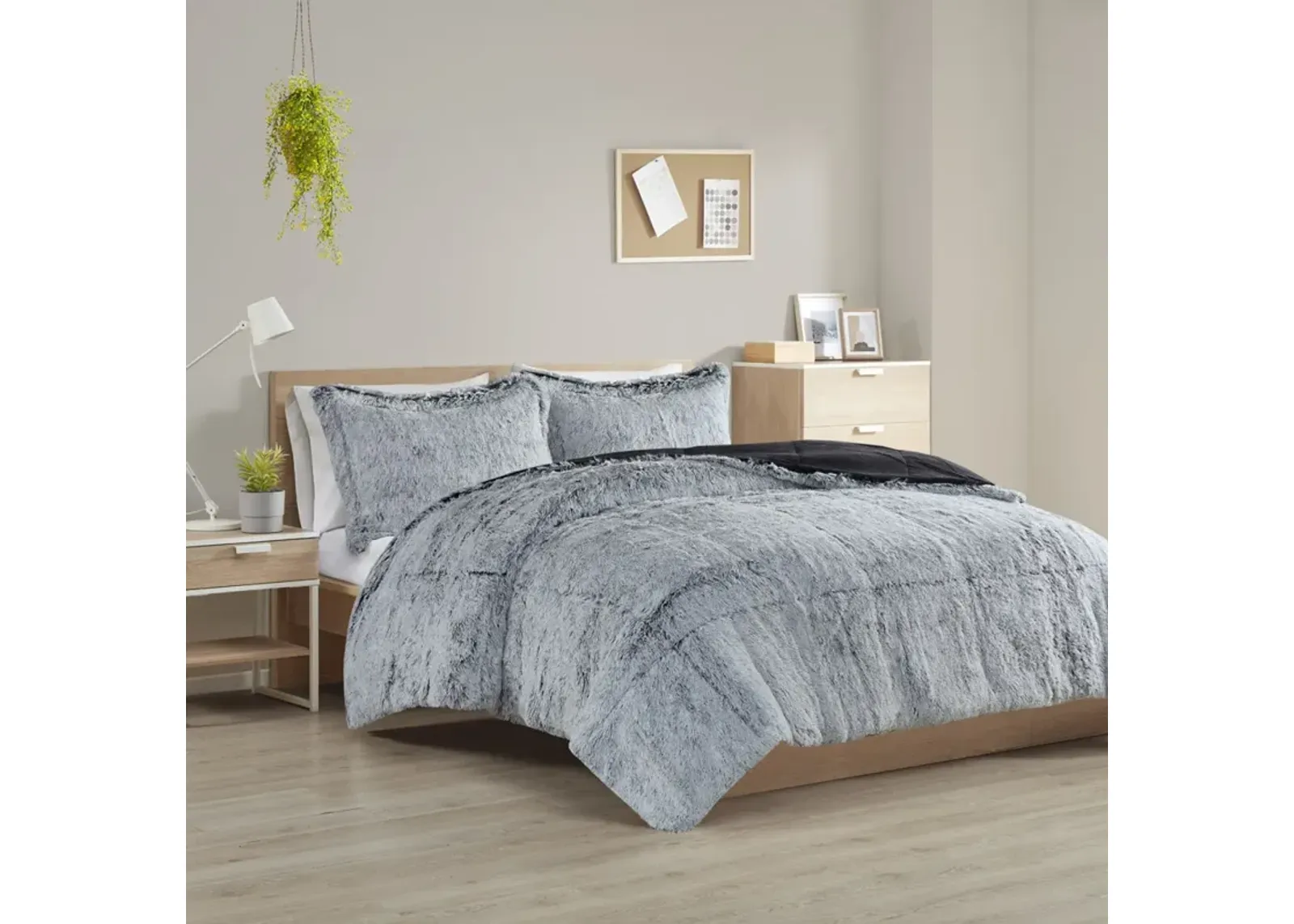 Malea Shaggy Long Fur Comforter Mini Set