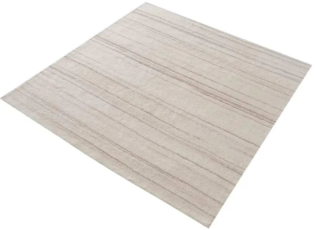 Adana Hand-tufted Wool Rug in Cream and Beige