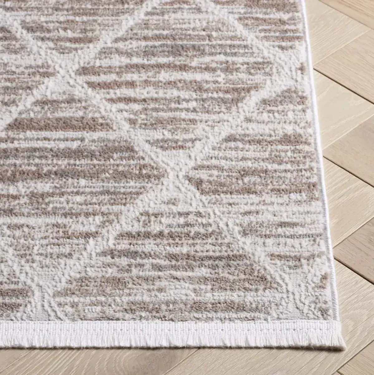 MILA 240 BEIGE  2'-2' x 8' Runner Rug