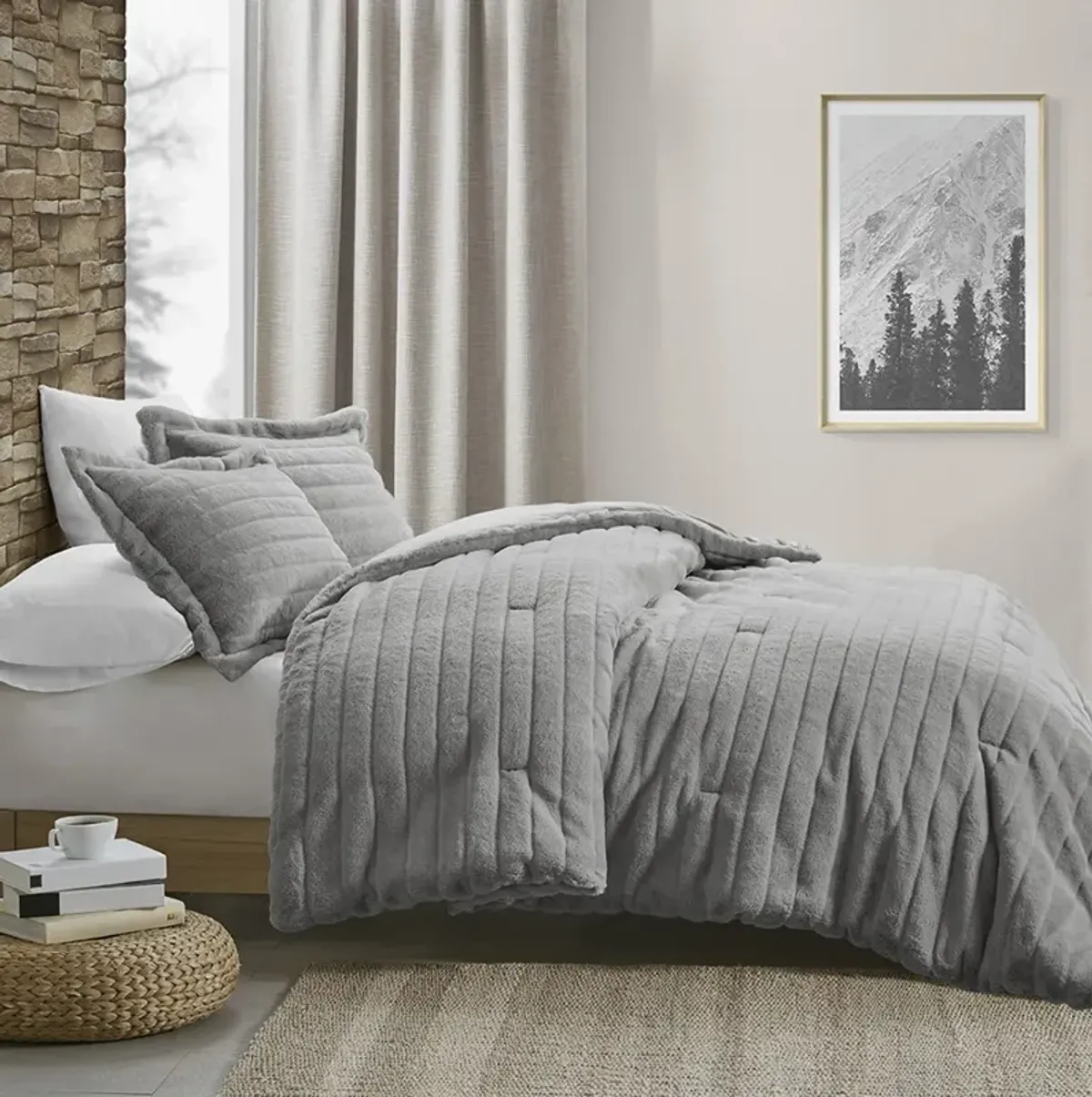 Madison Park Amara Grey Faux Fur Comforter Set