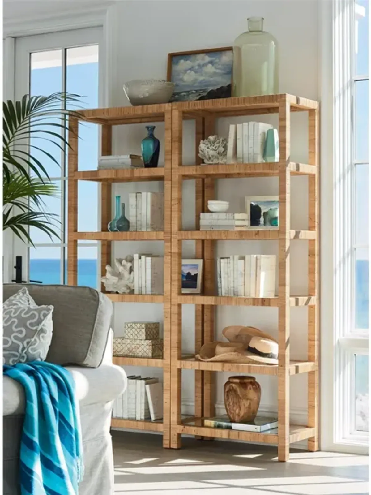 Long Key Etagere