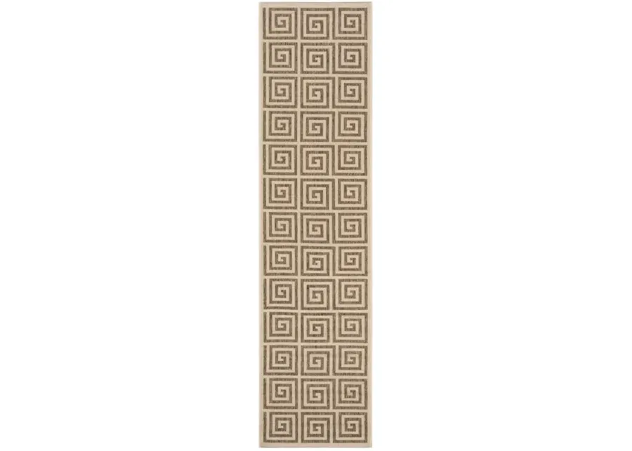 Safavieh BEACH HOUSE Collection BHS129D-28 Beige / Cream 2'-2" X 8'