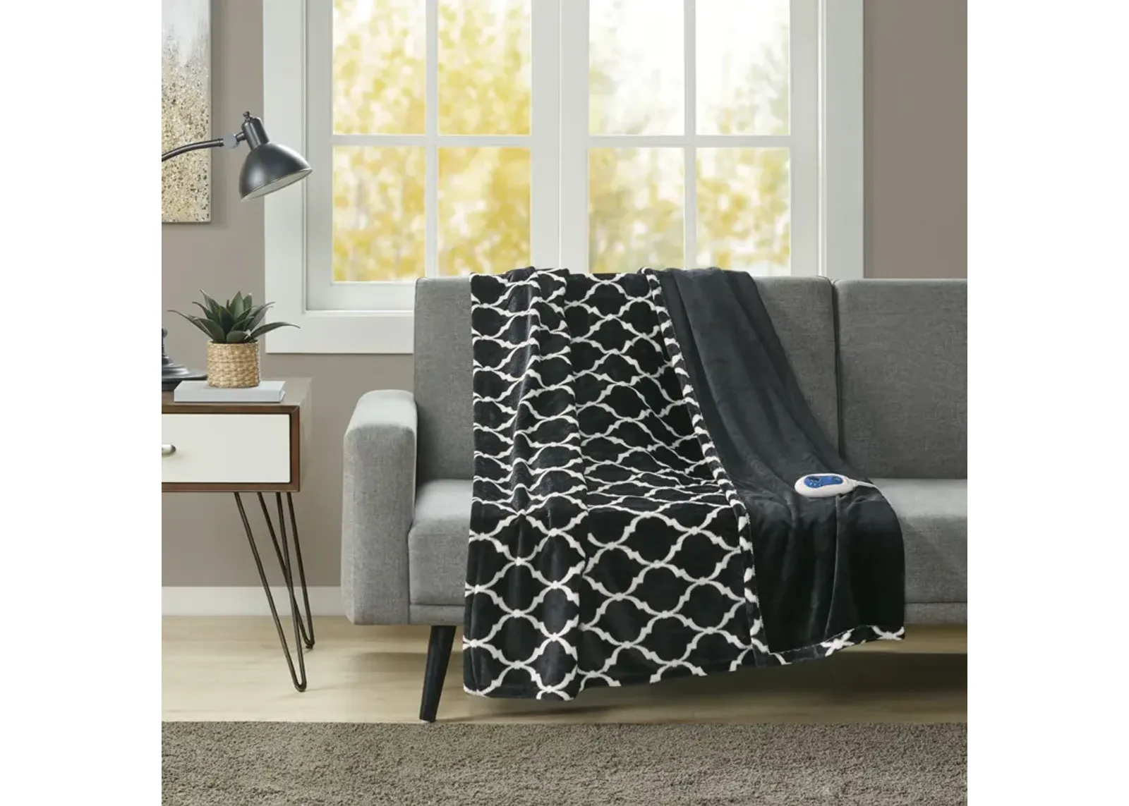 Beautyrest Heated Ogee Black Throw