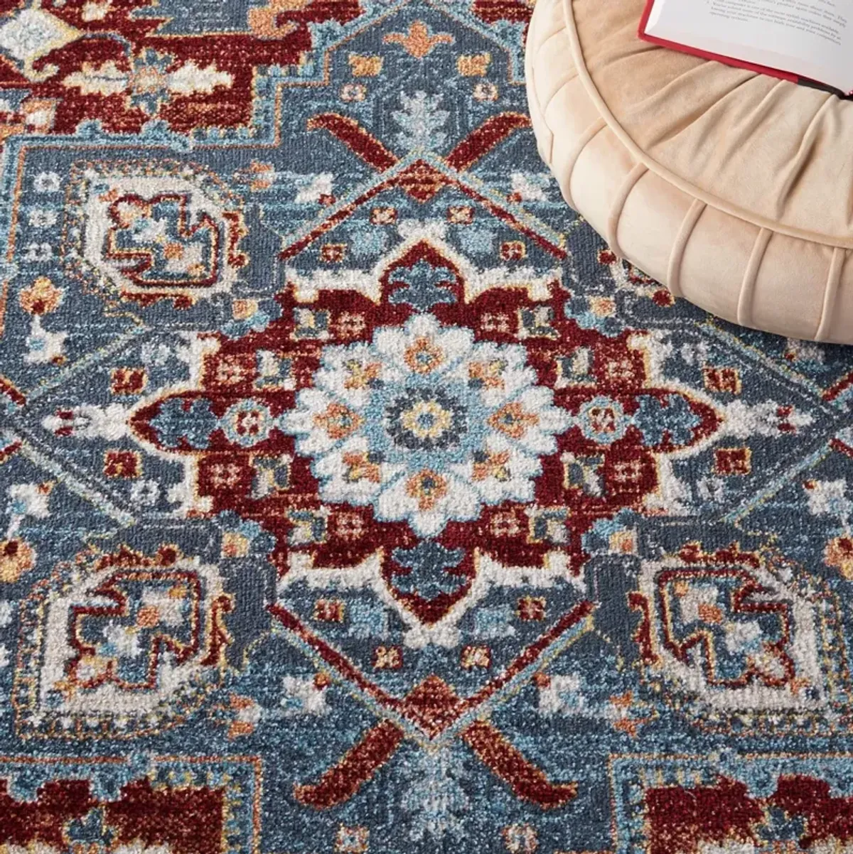 BAYSIDE 108 Blue 6'-7' X 6'-7' Round Round Rug