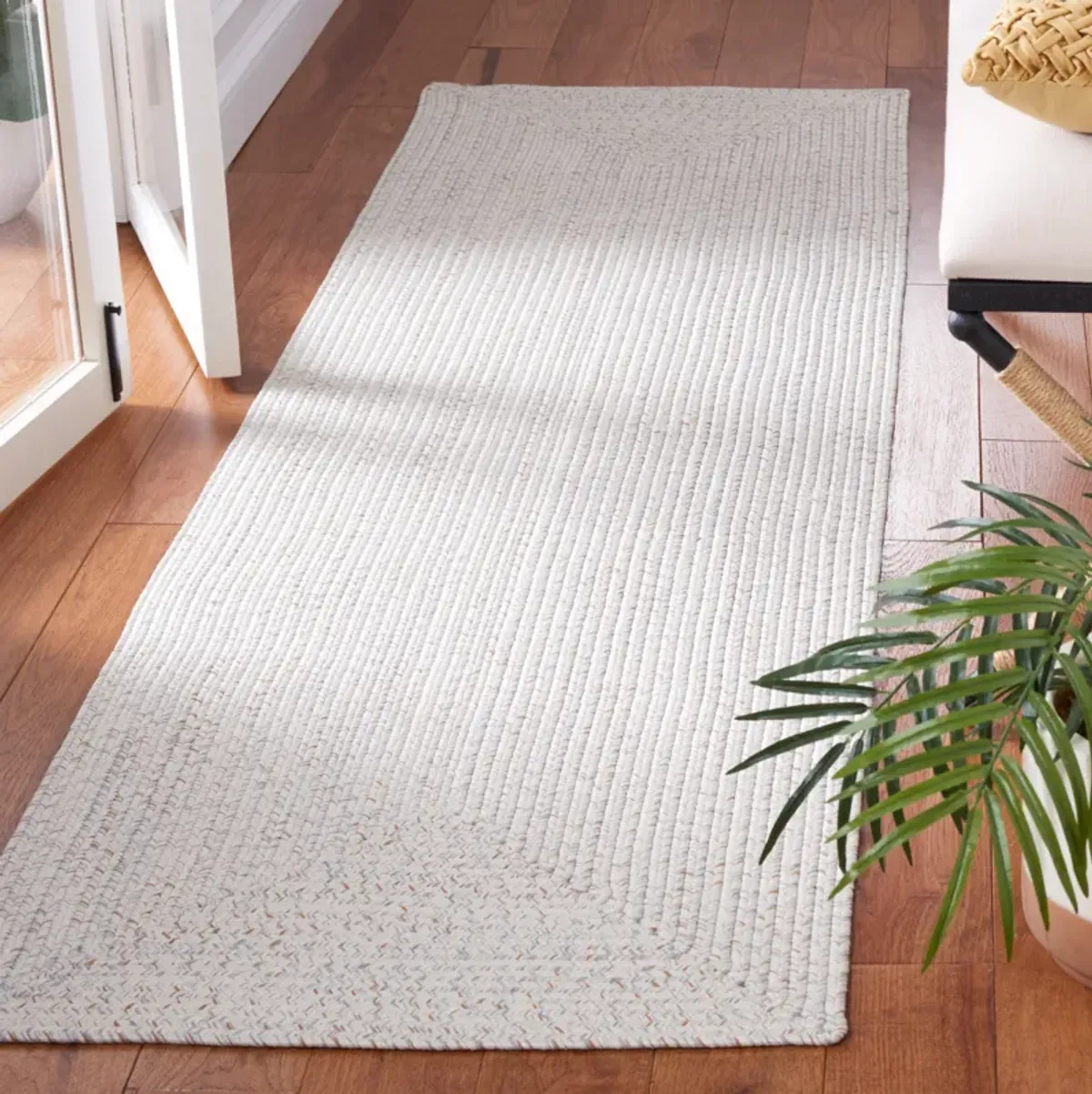 BRAIDED Hand Woven 2'-3' x 6' runner