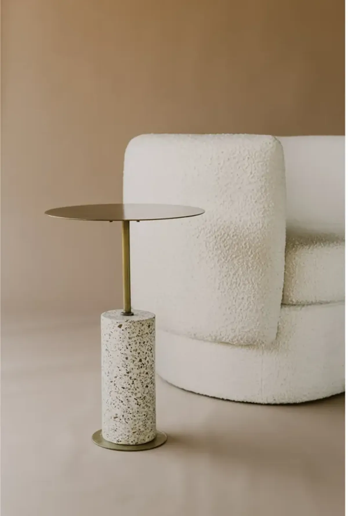 GABRIEL ACCENT TABLE