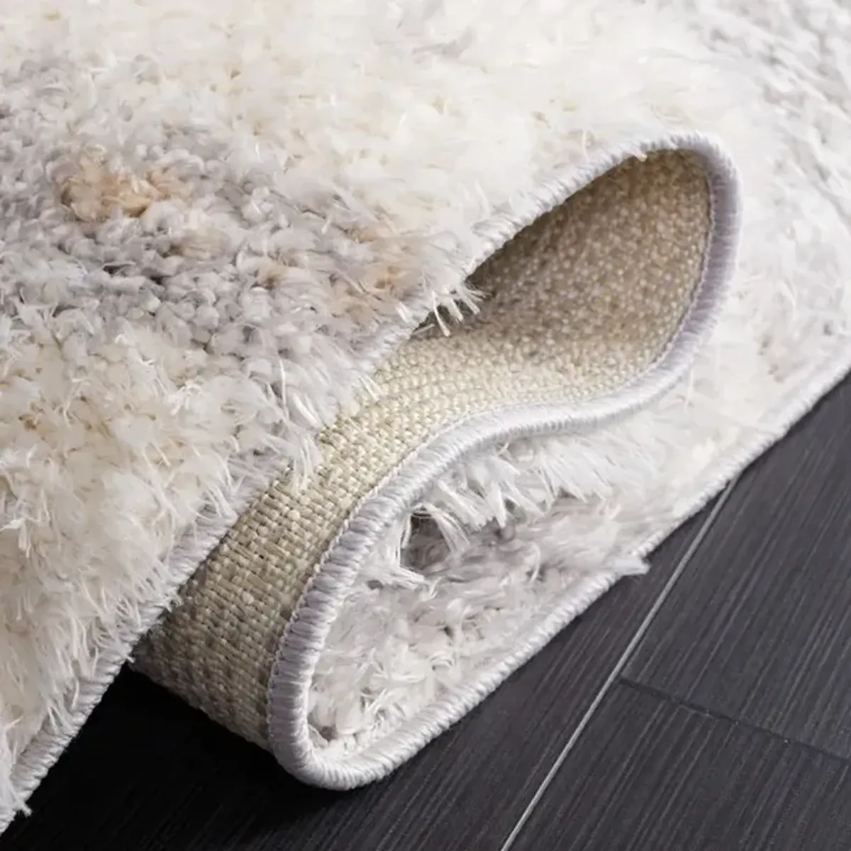 LINDSAY SHAG 552 Grey 6'-7' X 6'-7' Square Square Rug