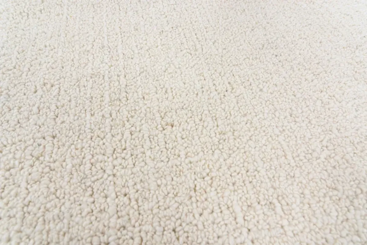 Brindleton Ivory/White Tweed Wool 2'6" x 8' Runner Rug