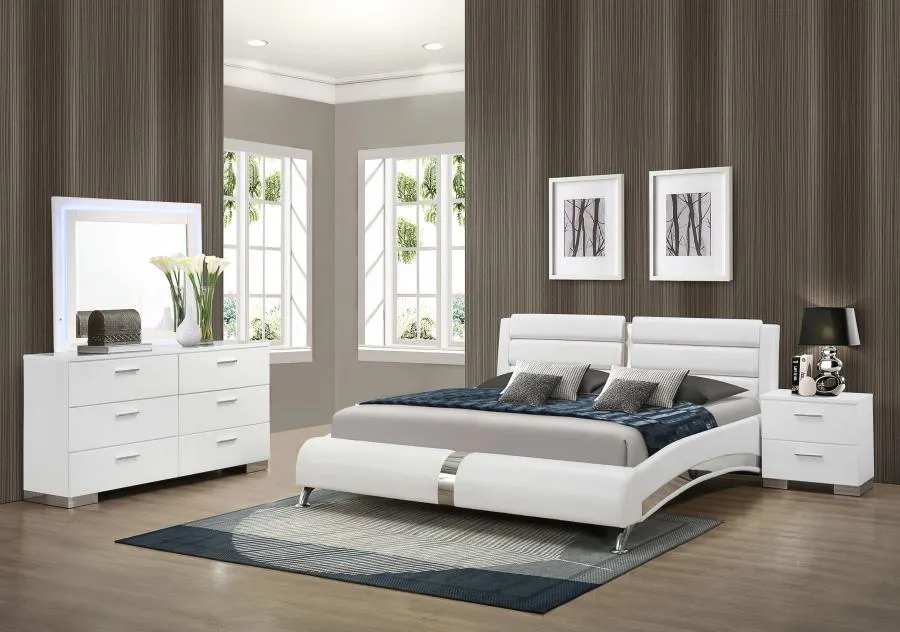 Jeremaine 4-piece Queen Bedroom Set with LED Mirror Glossy White