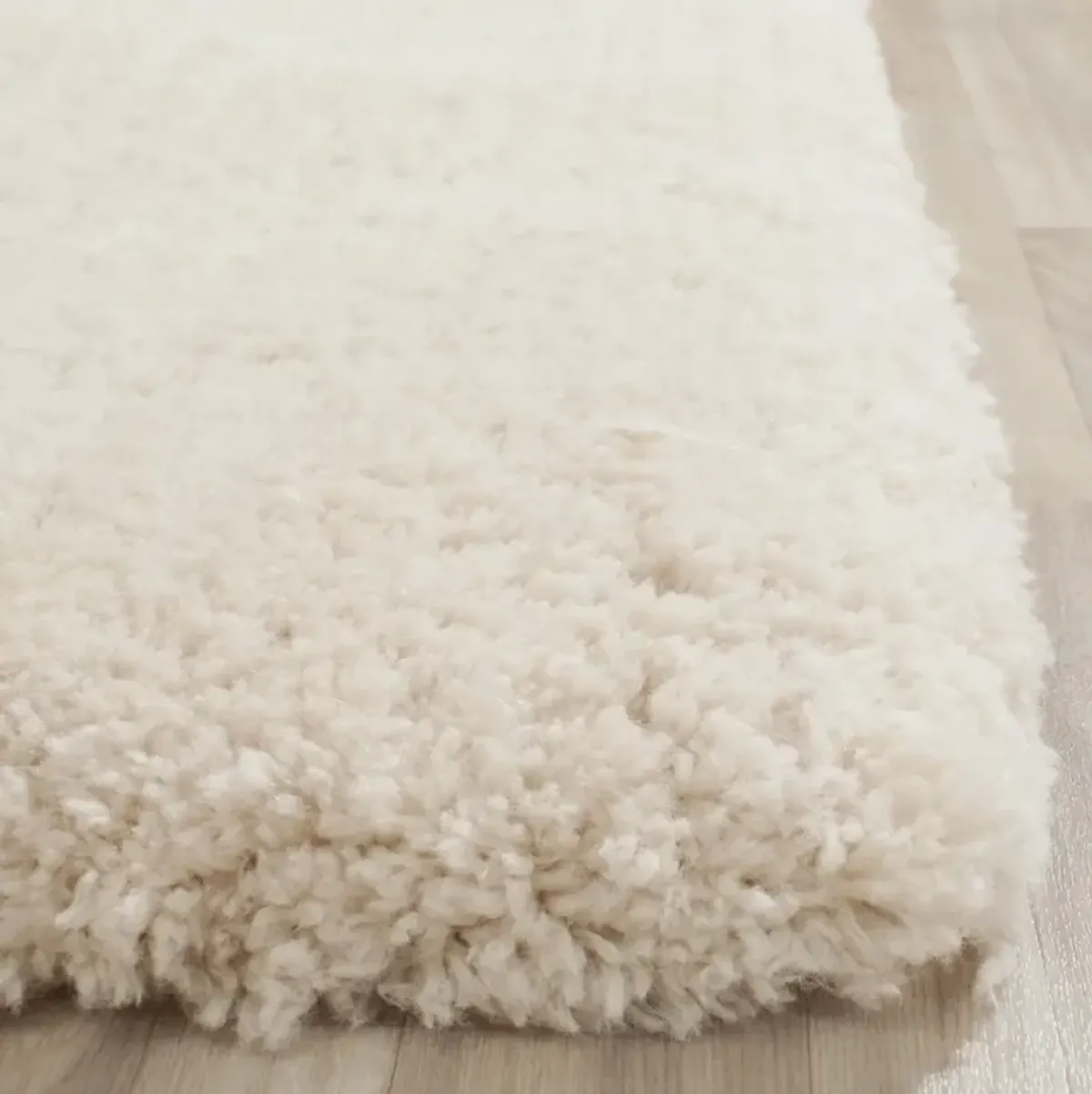 ARCTIC SHAG Beige 2'-3' X 8' Runner Rug