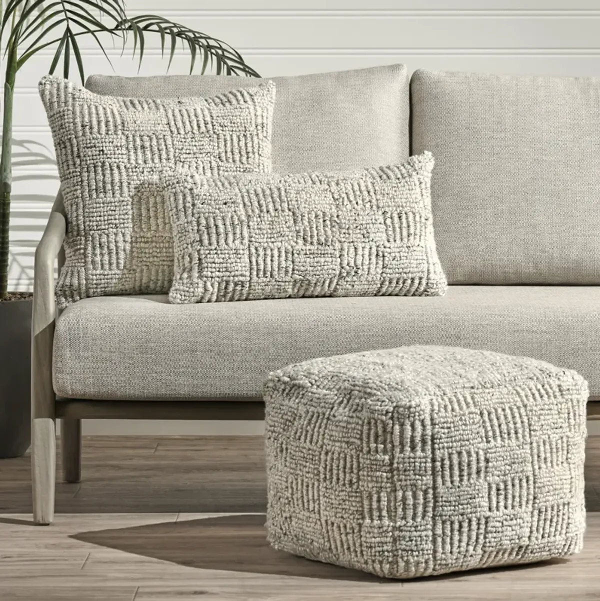 Performance Vico Ivory Multi Pouf 18x18x14