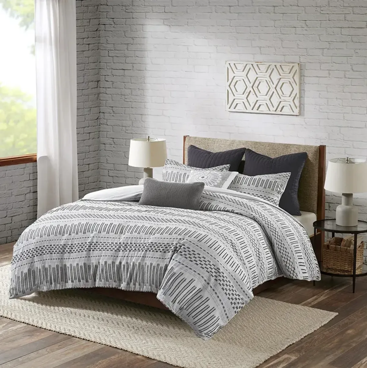 INK+IVY Rhea Grey/Black Cotton Jacquard Comforter Mini Set