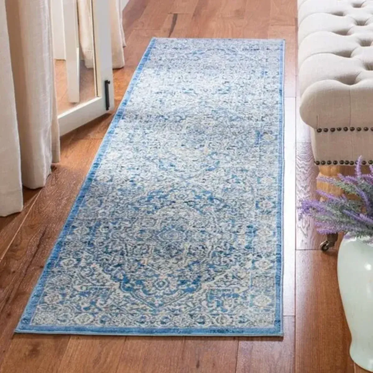 Brentwood 832 Ivory / Navy 2' X 10' Runner Powerloomed Rug