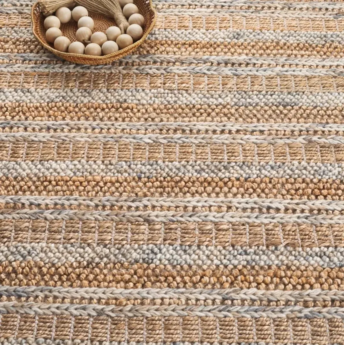 NATURA 501 NATURAL  2'-3' x 8' Runner Rug