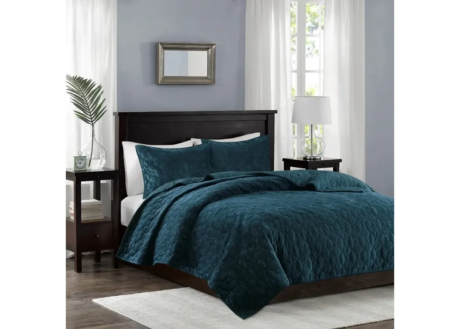 Madison Park Harper Teal 3 Piece Velvet Quilt Set