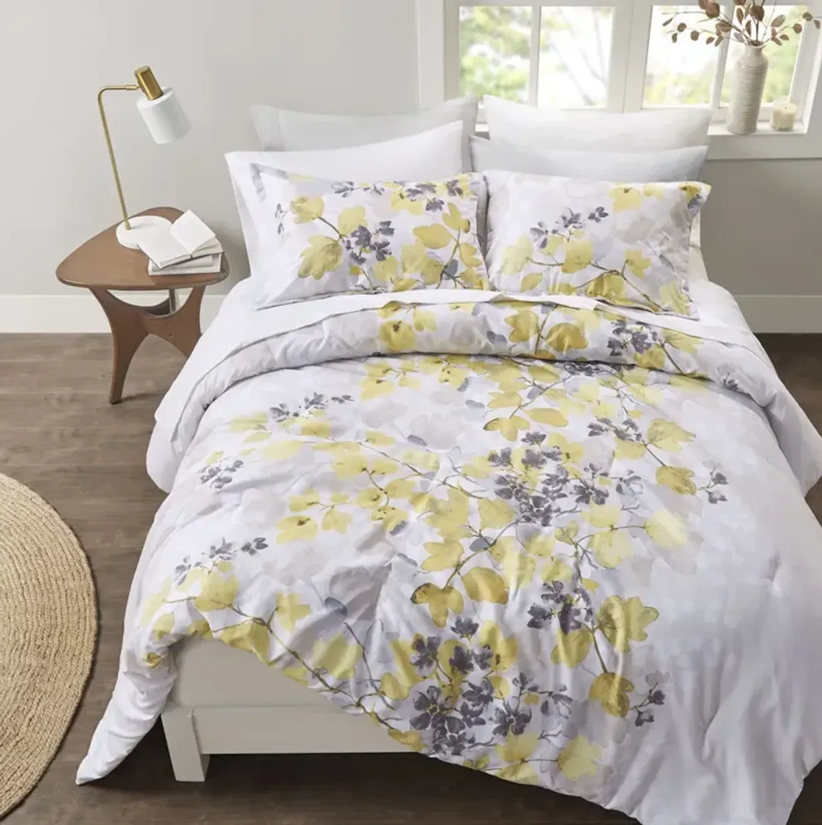 Madison Park Essentials Alexis Yellow Comforter Set with Bed Sheets