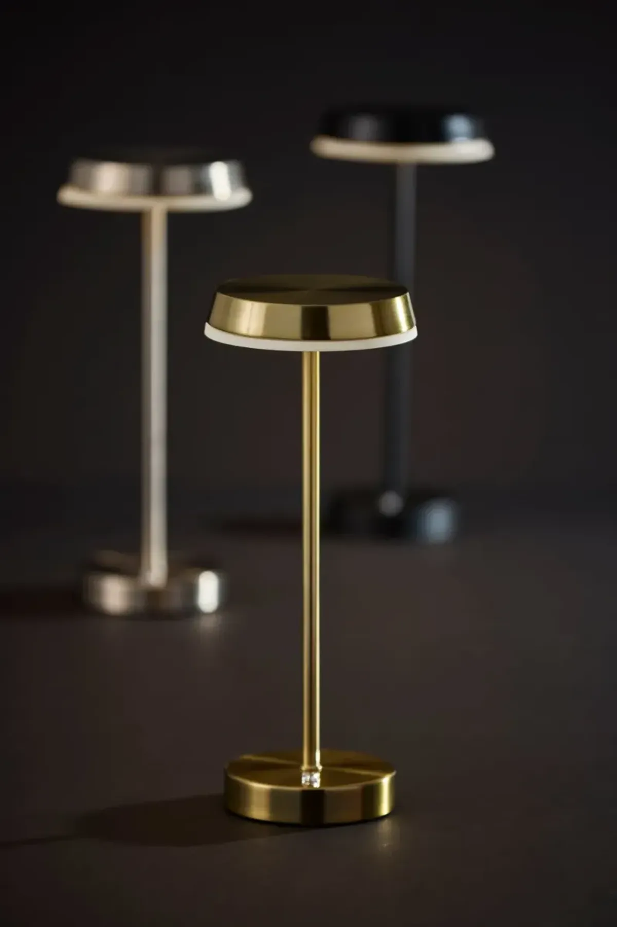 Tommy LED Cordless Table Lamp