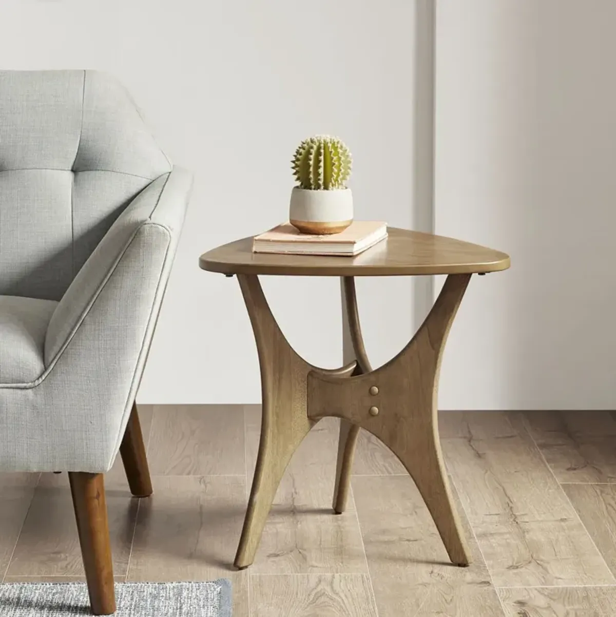 INK+IVY Blaze Light Brown Triangle Wood Side Table