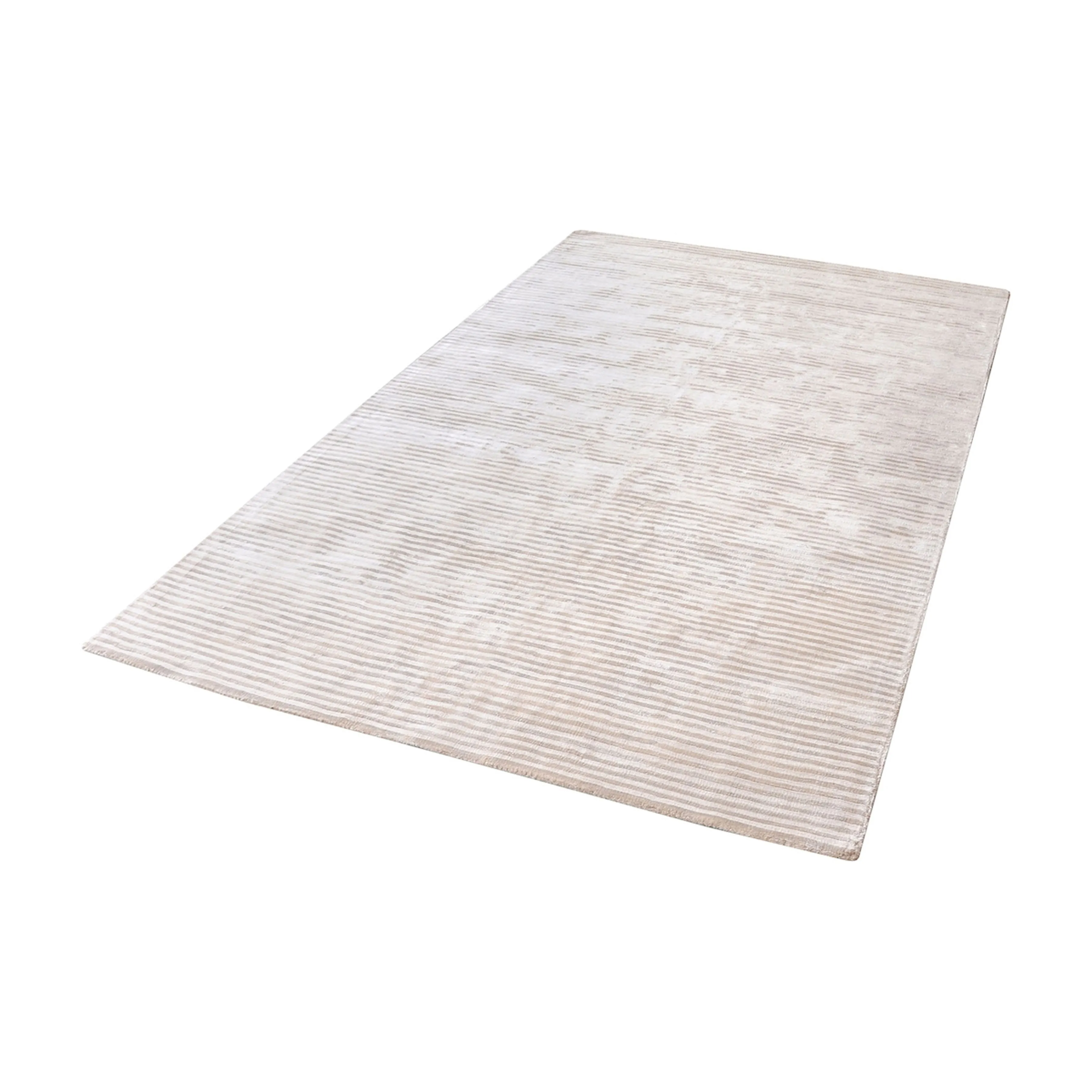 Logan Handwoven Viscose Rug in Ivory