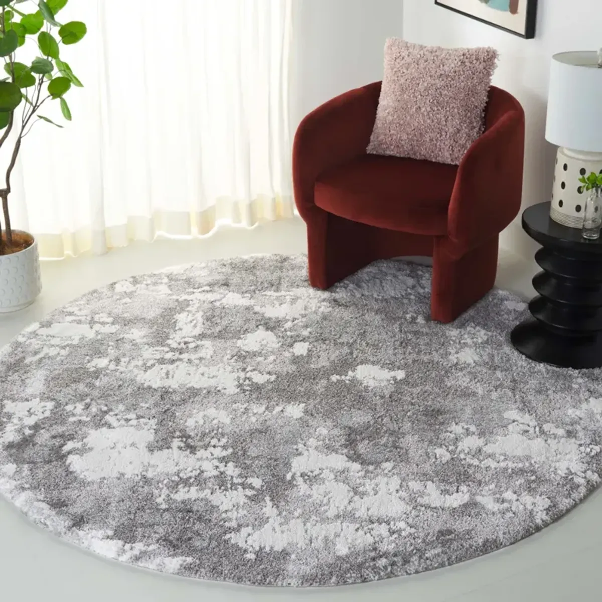 CENTURY 326 GREY  6'-7' x 6'-7' Round Round Rug