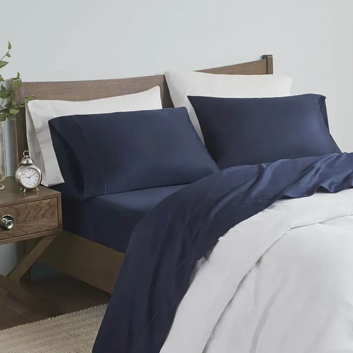 Madison Park 600 Thread Count Navy Pima Cotton Sheet Set