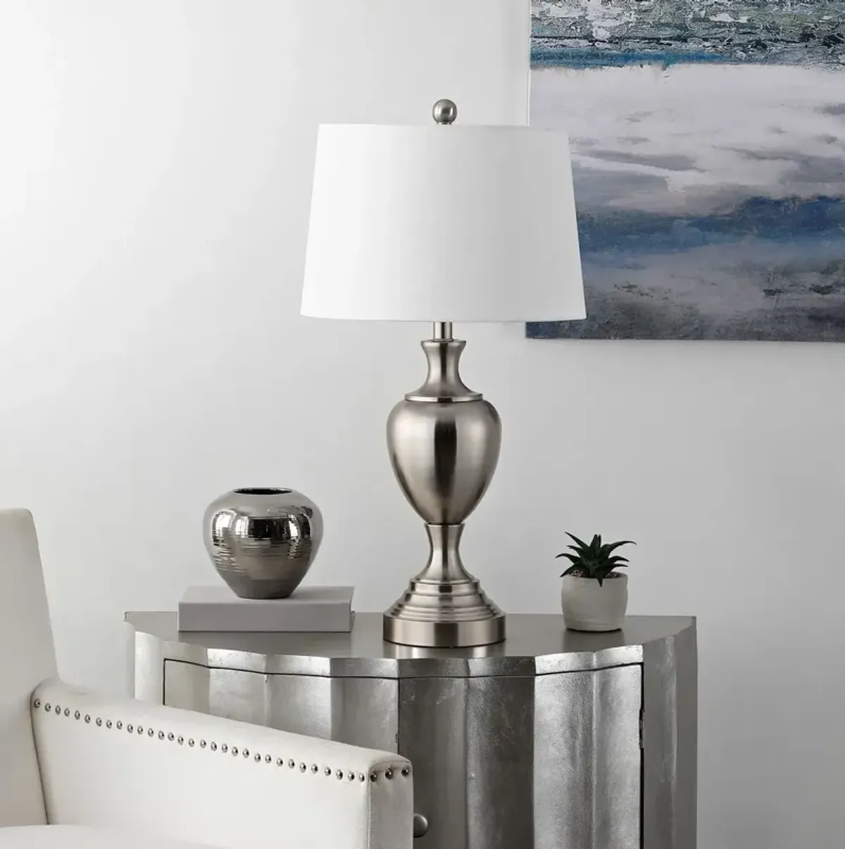 POPPY IRON TABLE LAMP 