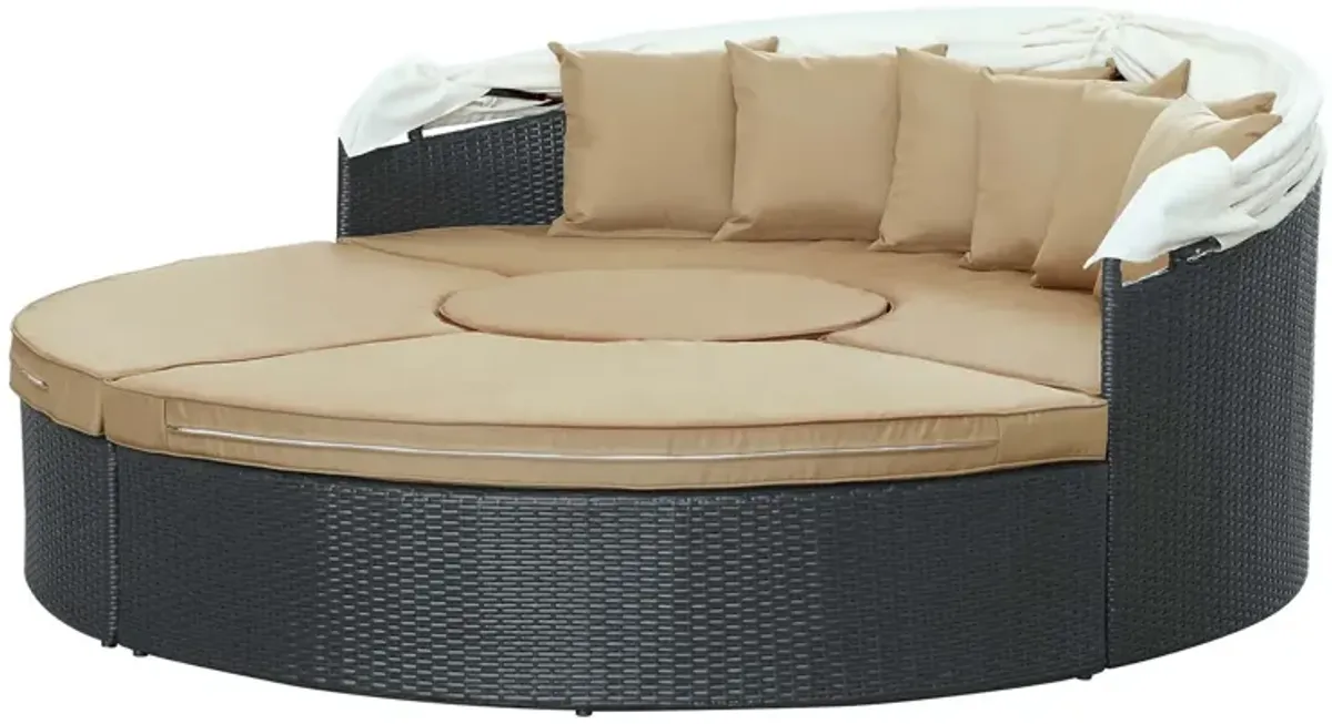 Quest Canopy Outdoor Patio Daybed