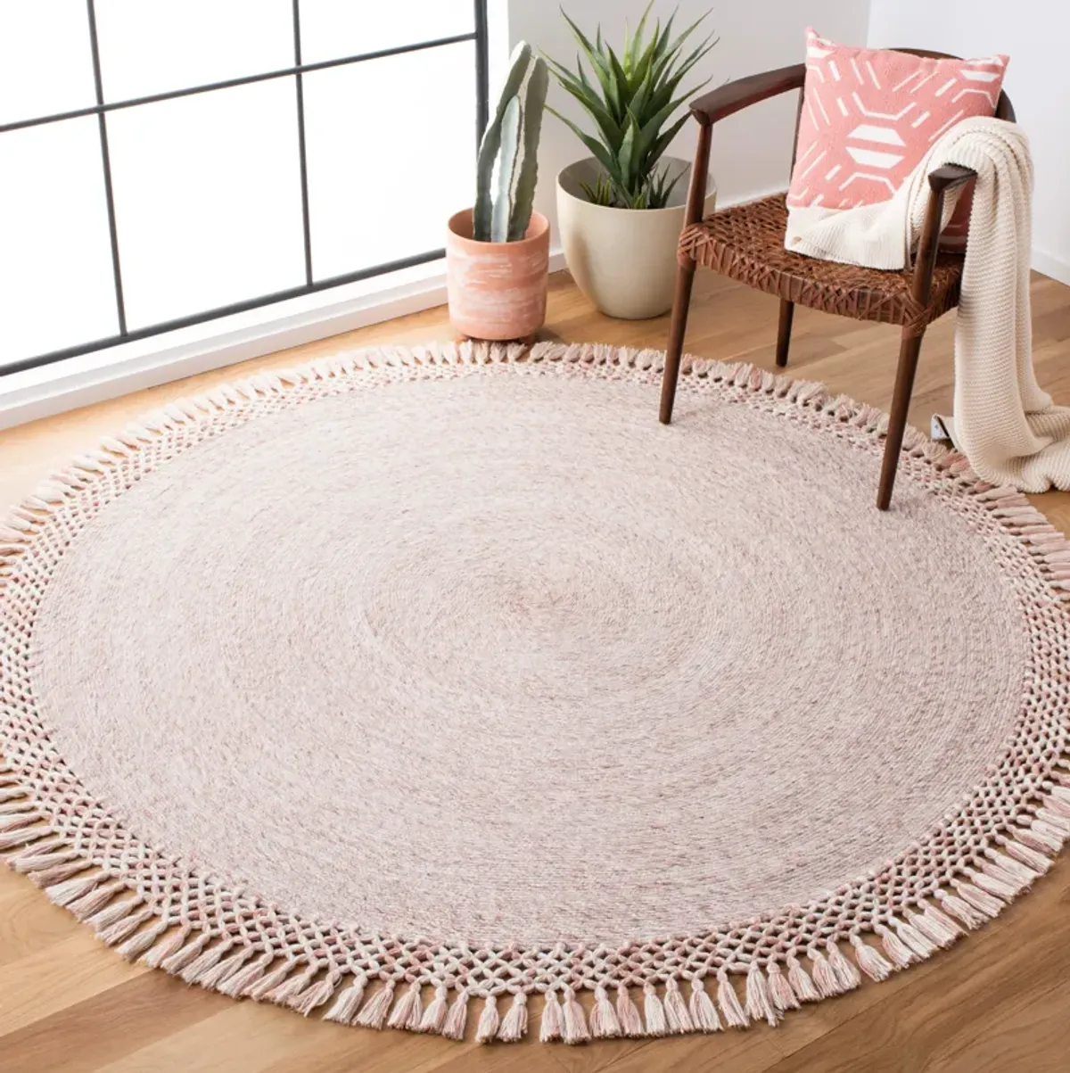 SAHARA Hand Tufted 7' x 7' Round area rug