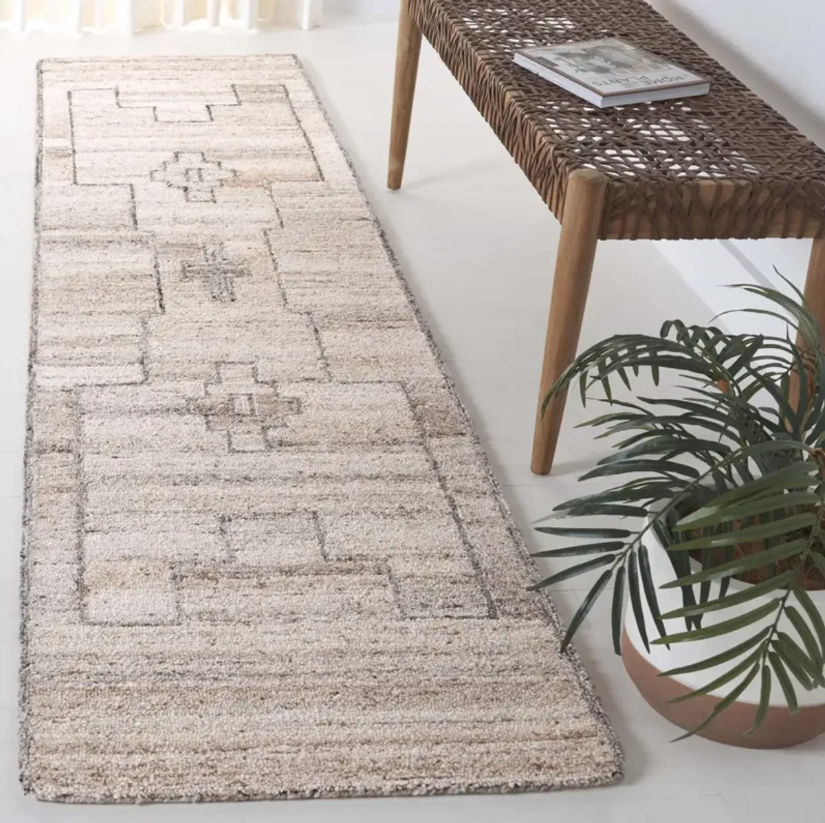 KENYA 133 BROWN  2'-3' x 9' Runner Rug