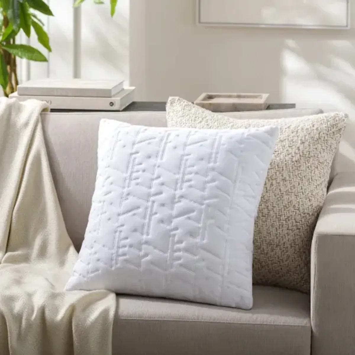 Branched BCD-003 20"L x 20"W Accent Pillow