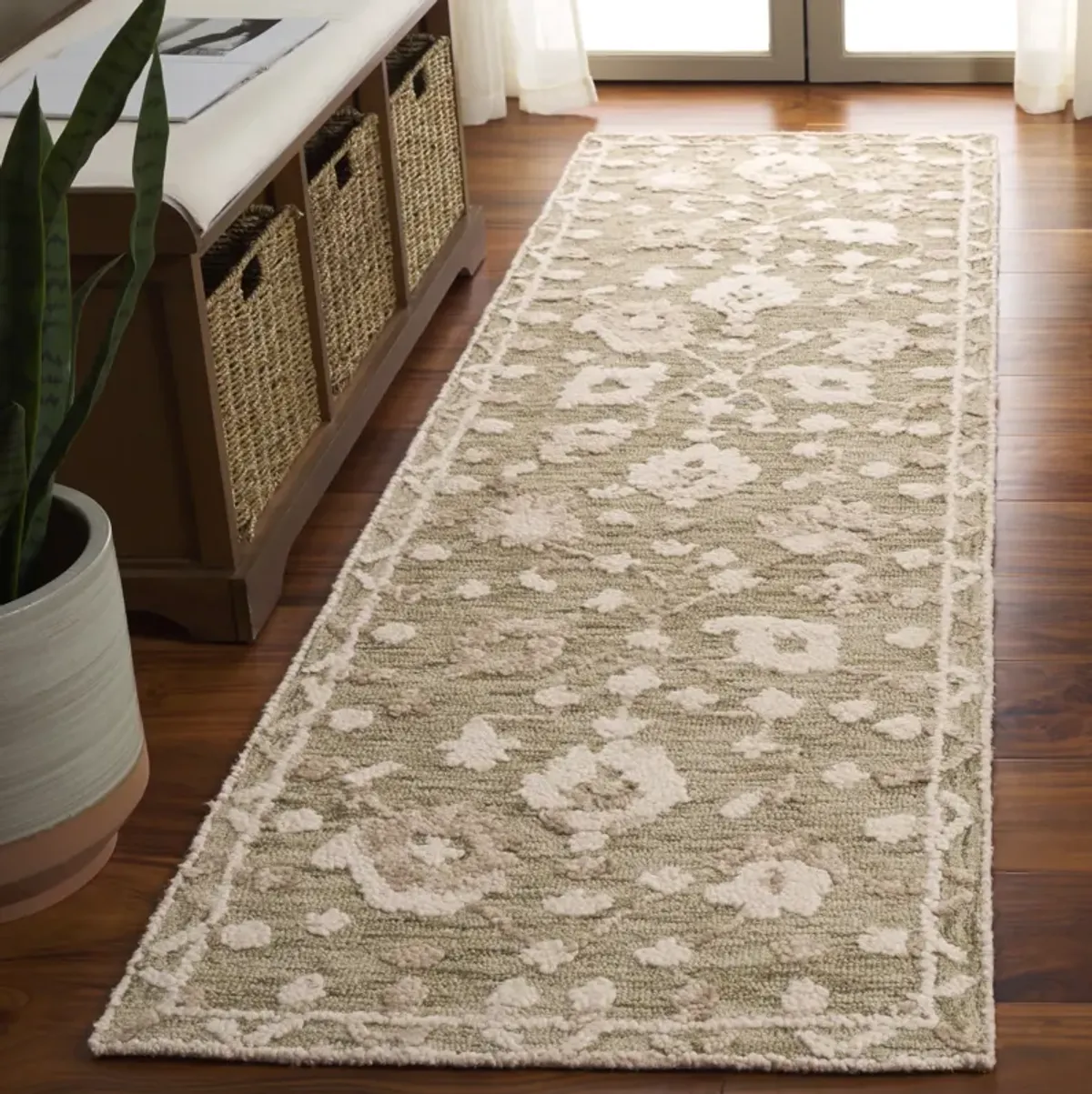 MARQUEE Hand Tufted 2'-3' x 8' runner