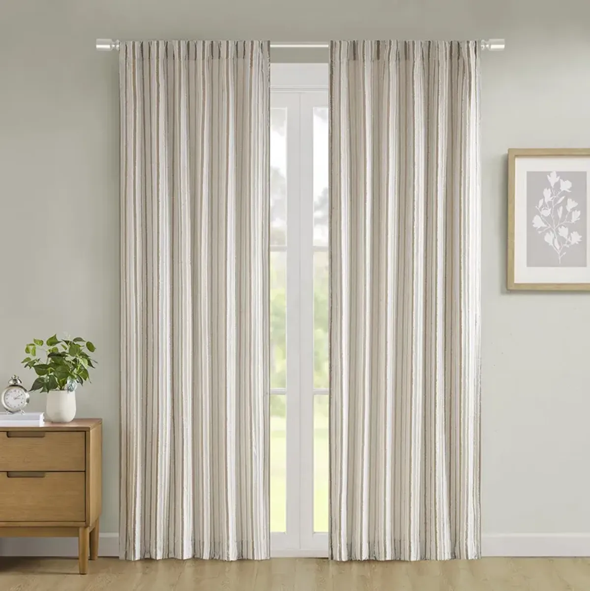 Clipped Jacquard Light Filtering Rod Pocket/Back Tab Single Curtain Panel