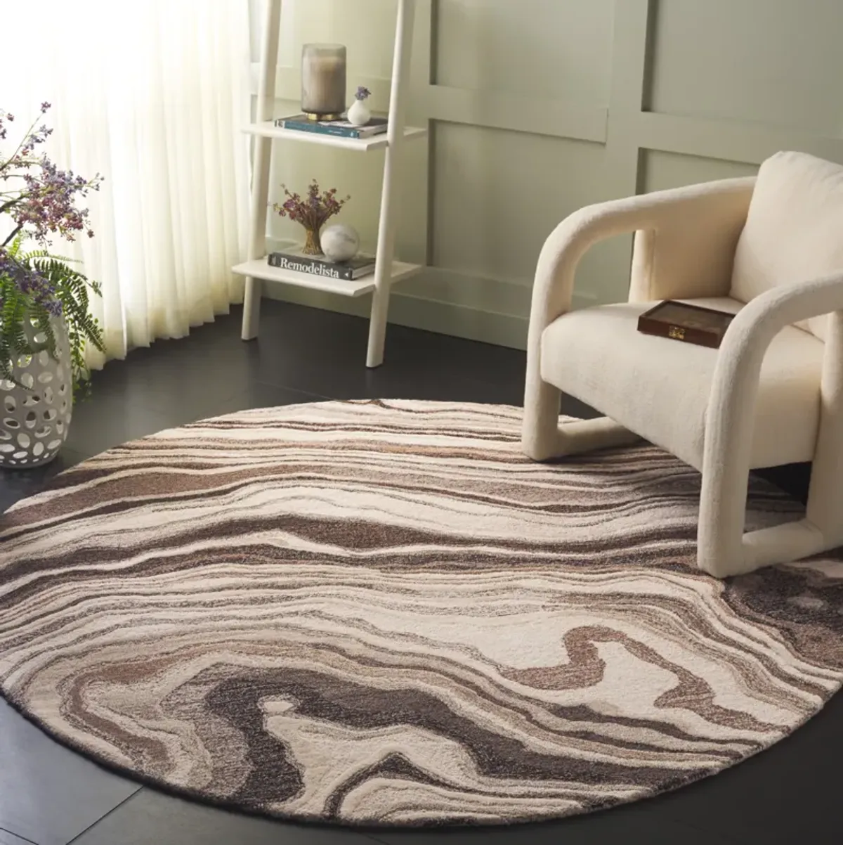 METRO Hand Tufted 6' x 6' Round area rug