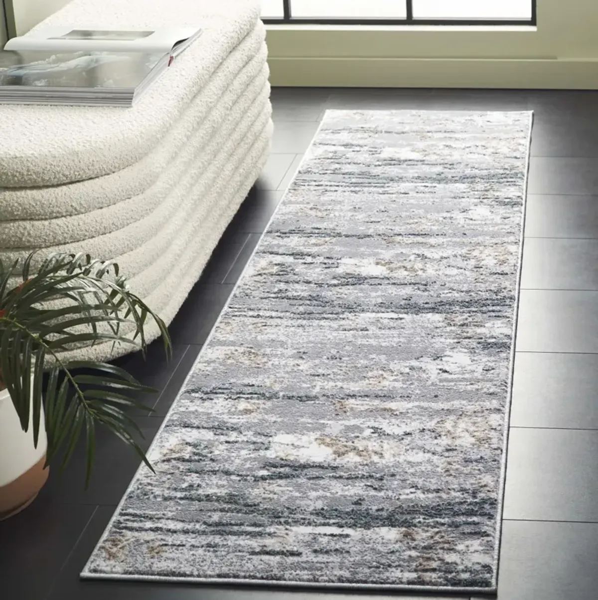 ALENIA 102 GREY  2' x 8' Runner Rug