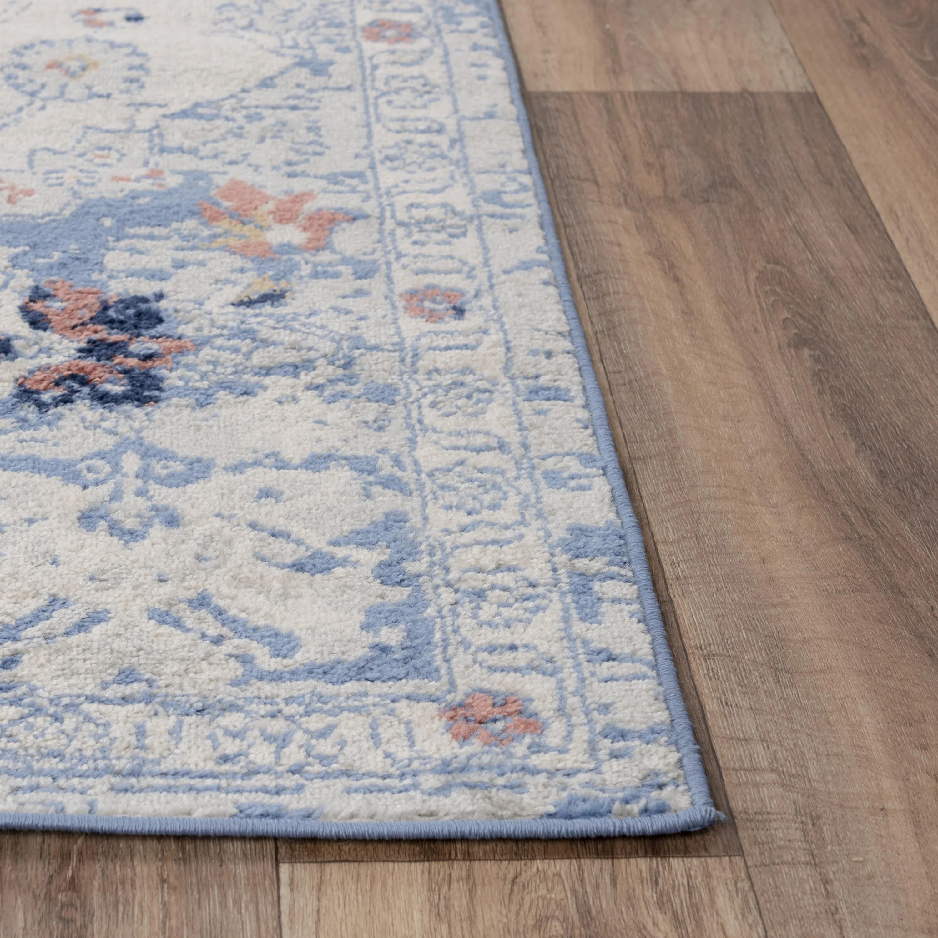 Marquise L. Blue  Polypropylene  2'6"x7'3" Runner Rug