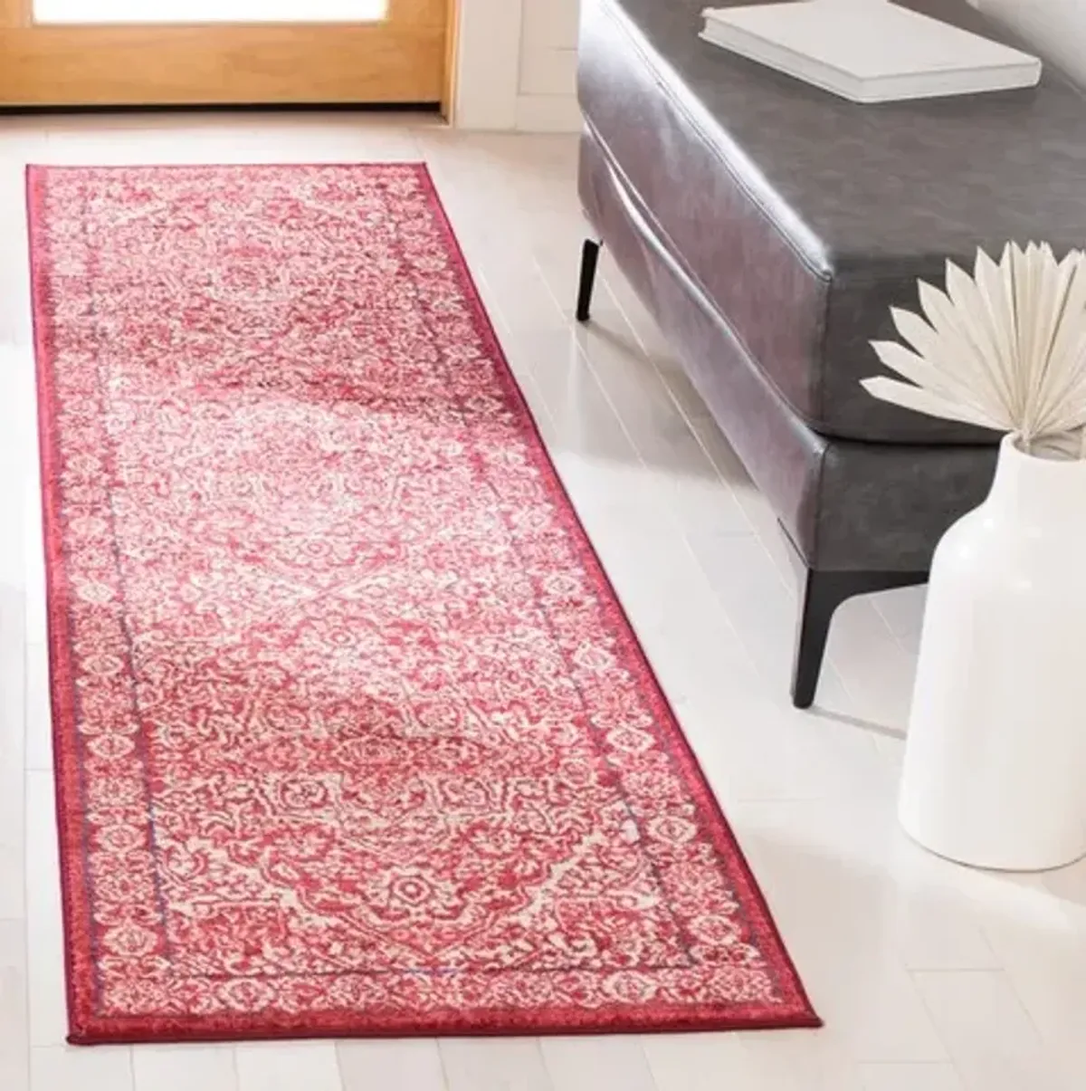 Brentwood 832 Red / Ivory 2' X 8' Runner Powerloomed Rug