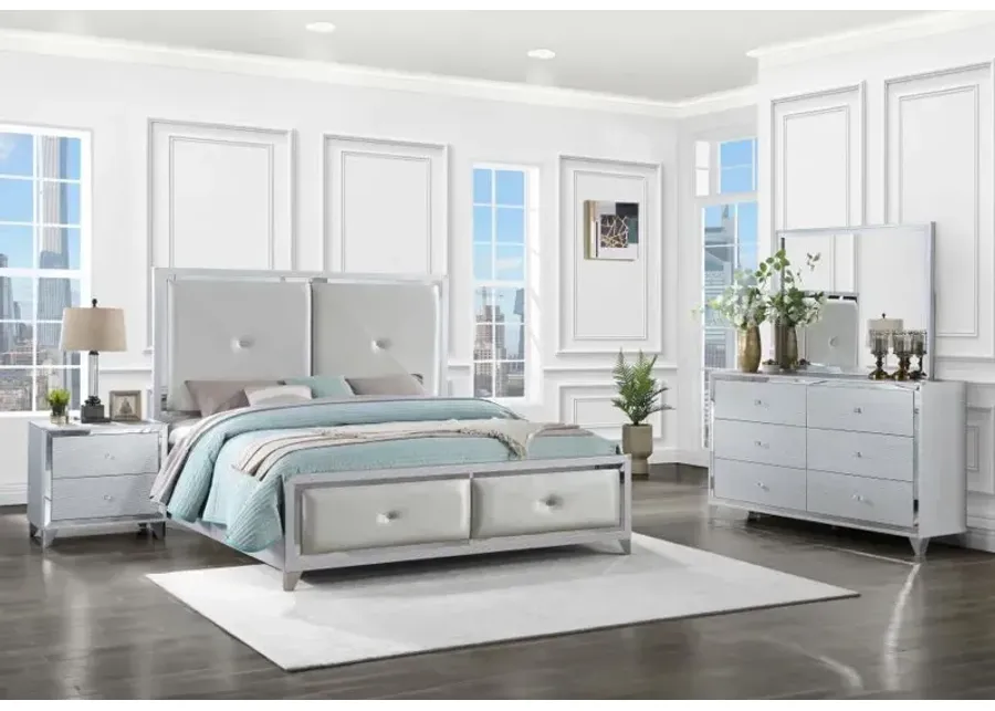 Larue 4-piece Tufted Eastern King Bedroom Set Silver