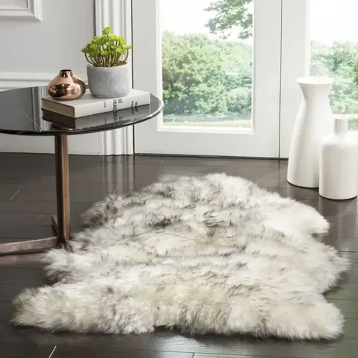 SHEEP SKIN 121 Grey  2' X 3' Accent Rug