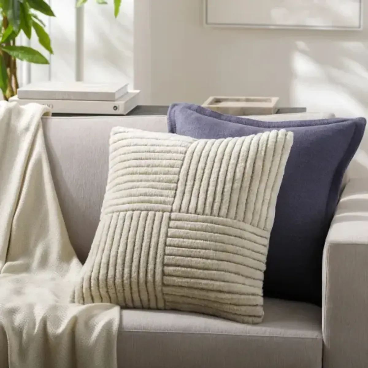 Tunisia TUI-001 22"L x 22"W Accent Pillow  - Shell Only