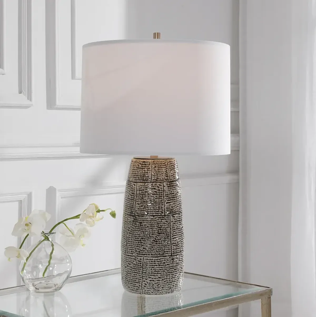 Dillonvale Table Lamp