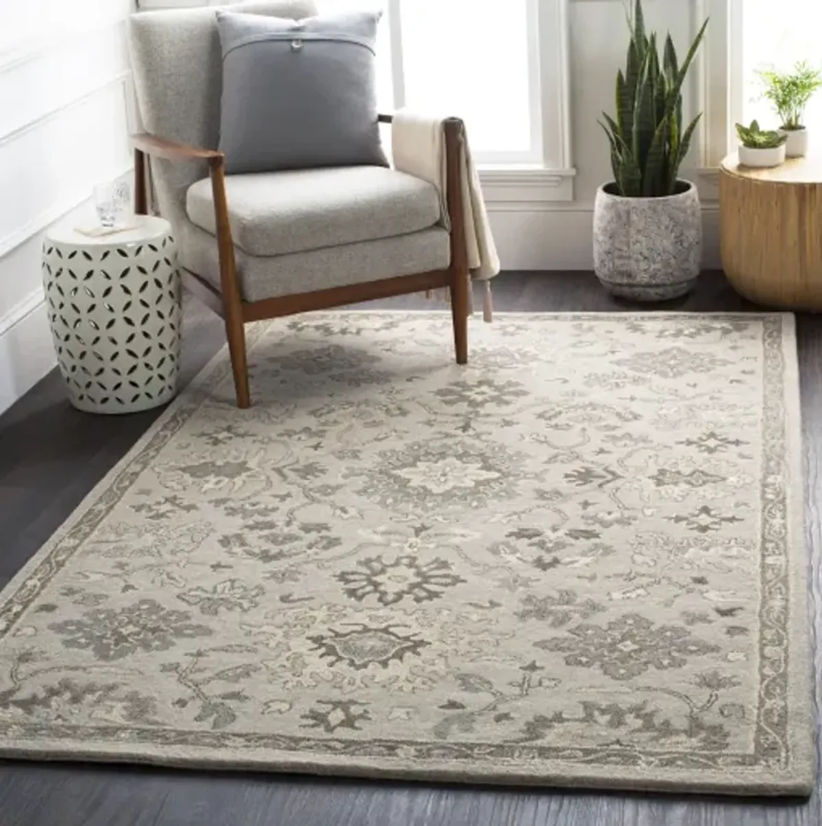 Caesar 8' Round Rug