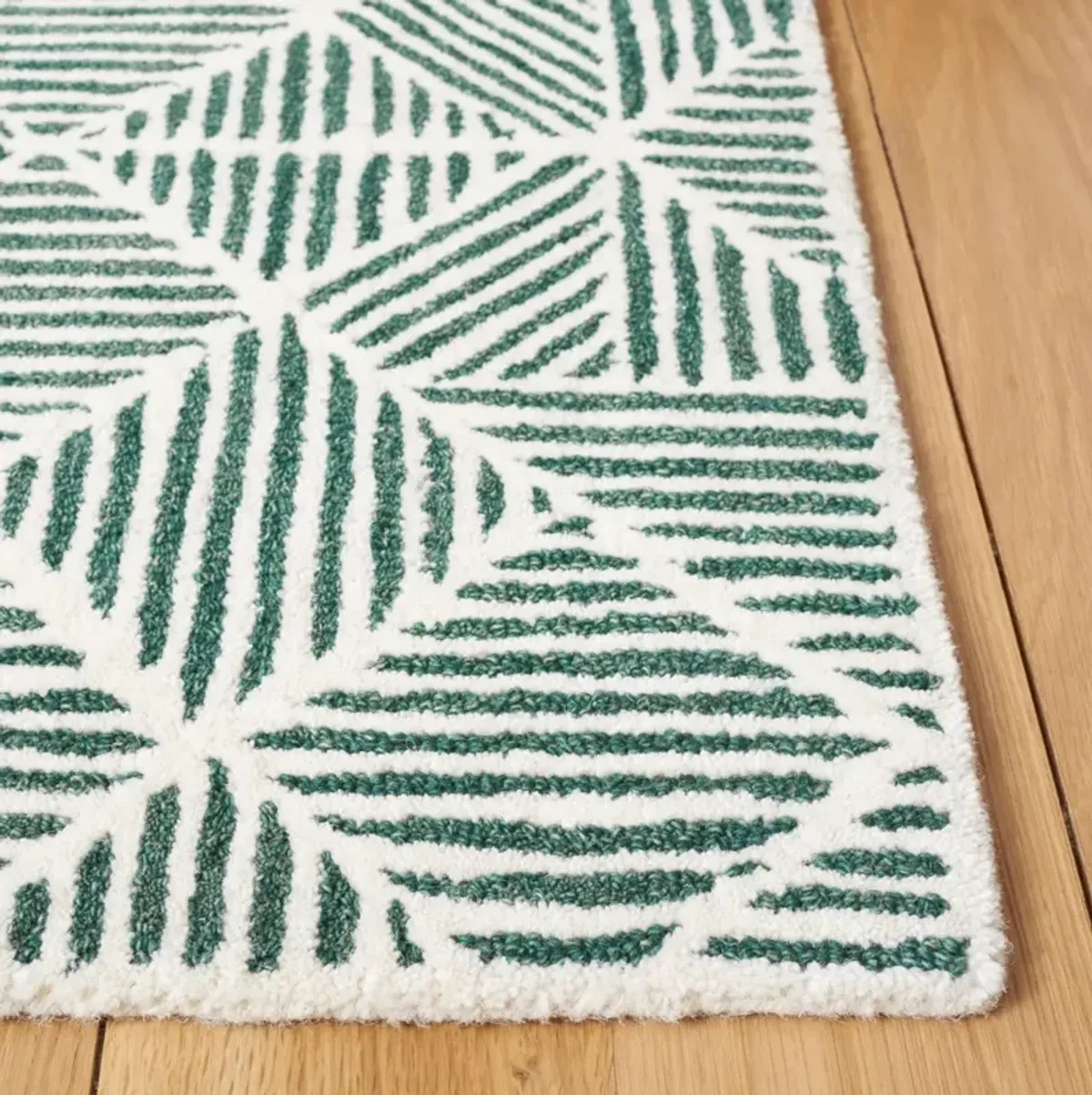 ABSTRACT 763 DARK GREEN  2'-3' x 14' Runner Rug