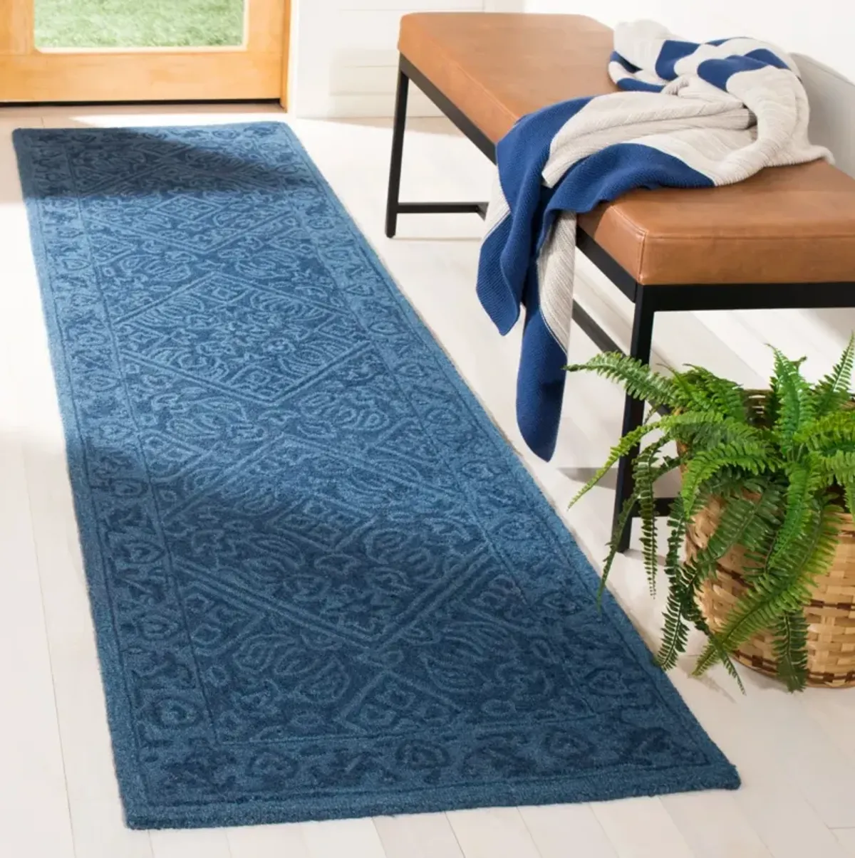 DIP DYE 151 NAVY BLUE 2'-3' x 7' Runner Rug