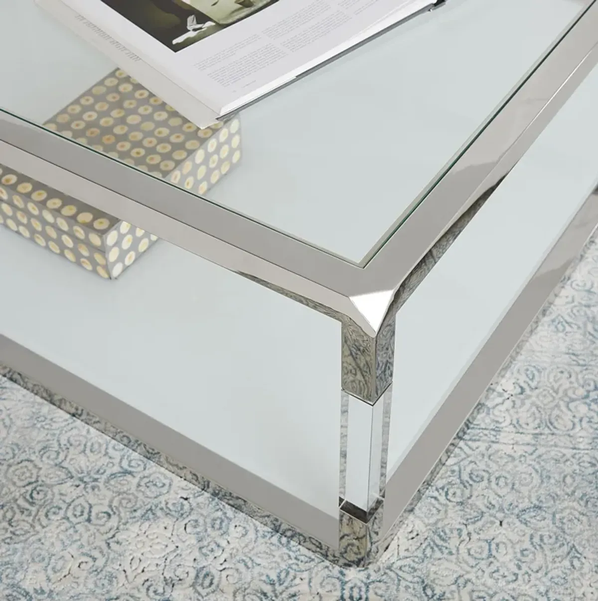 Jasper End Table in Acrylic/White Glass/PSS