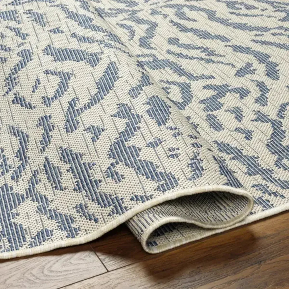 Ravello RVL-2351 2' x 2'11" Machine Woven Rug