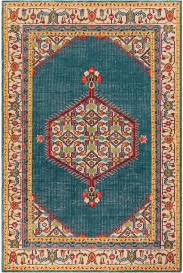 Zahra 2' x 3' Rug