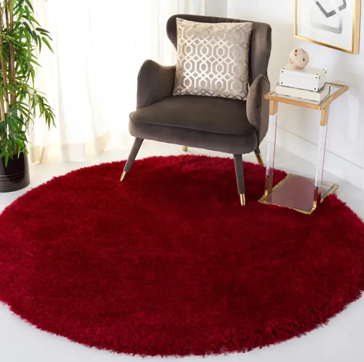 LUXE SHAG 160 RED 4' x 4' Round Round Rug