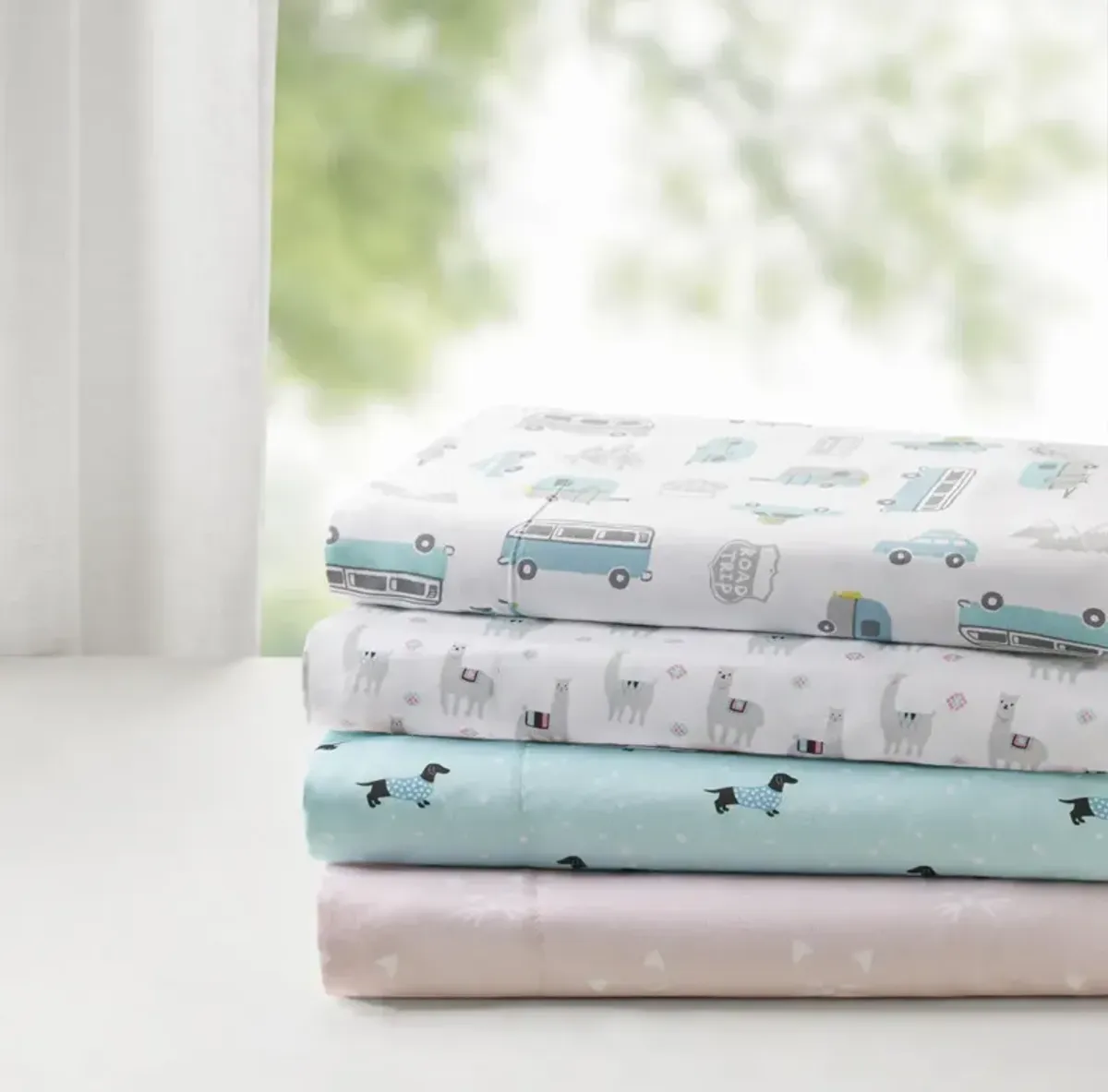 Intelligent Design Novelty Aqua Dogs Print Sheet Set