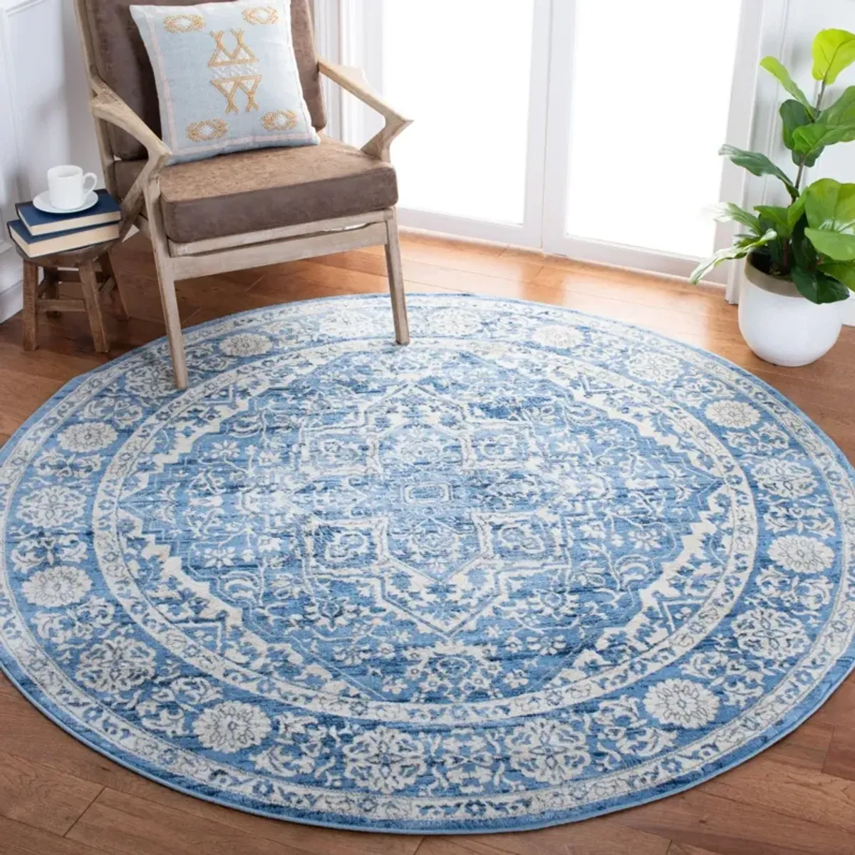 BRENTWOOD 832 IVORY  10' x 10' Round Round Rug