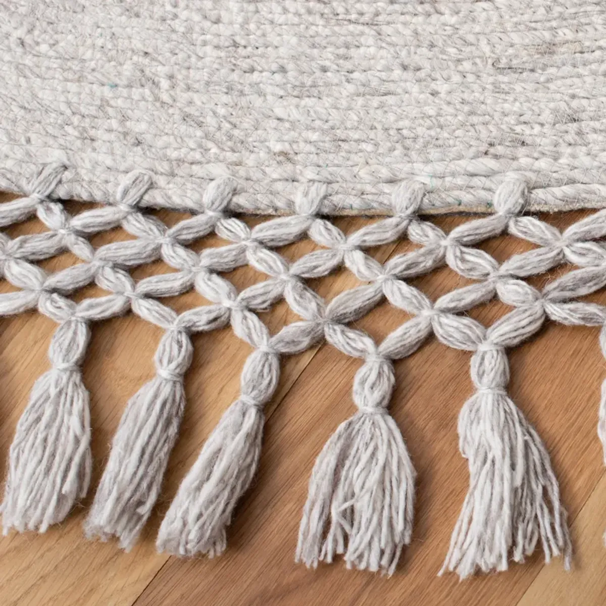 SAHARA Hand Tufted 9' x 9' Round area rug